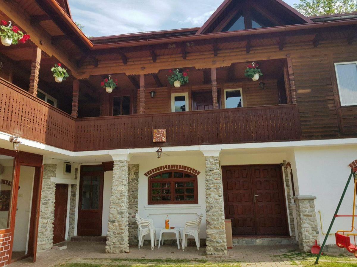 Villa Casa Colt De Rai Brezoi Exterior foto